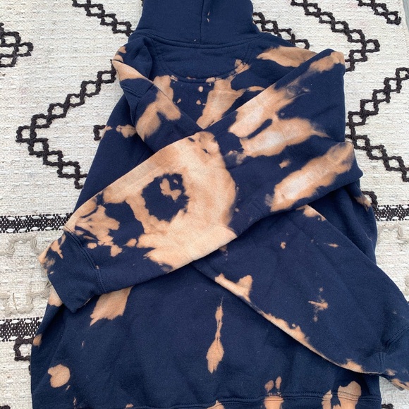 NWT Navy Blue tie dye hooded l/s sweatshirt - Picture 12 of 16